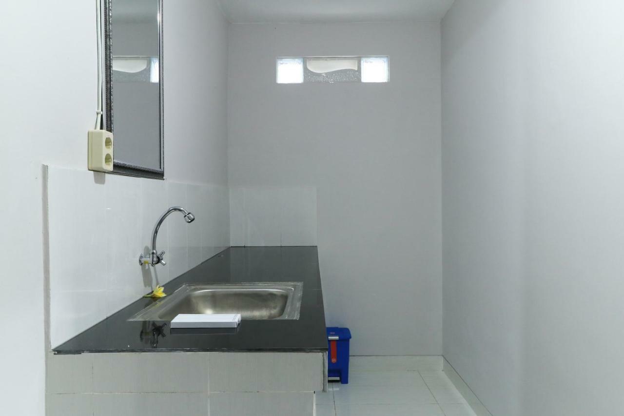 Prasada Guesthouse Canggu Esterno foto