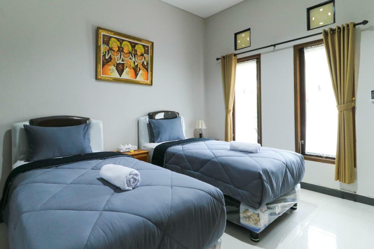 Prasada Guesthouse Canggu Esterno foto