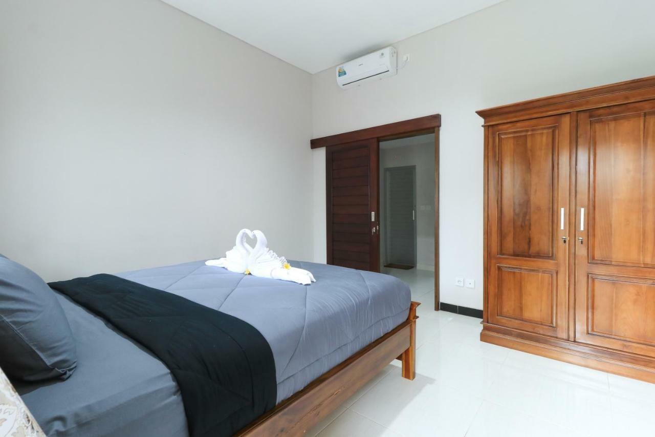 Prasada Guesthouse Canggu Esterno foto
