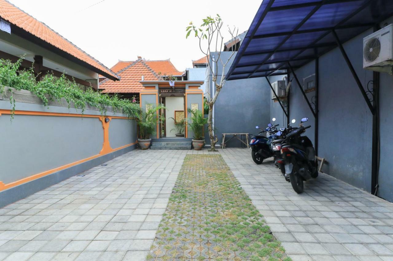 Prasada Guesthouse Canggu Esterno foto