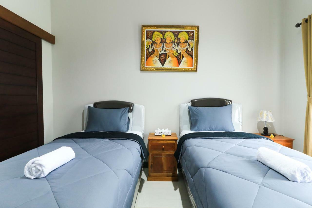 Prasada Guesthouse Canggu Esterno foto