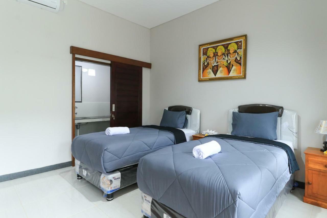 Prasada Guesthouse Canggu Esterno foto