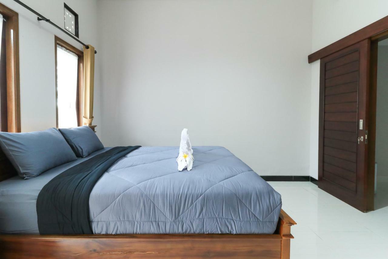Prasada Guesthouse Canggu Esterno foto